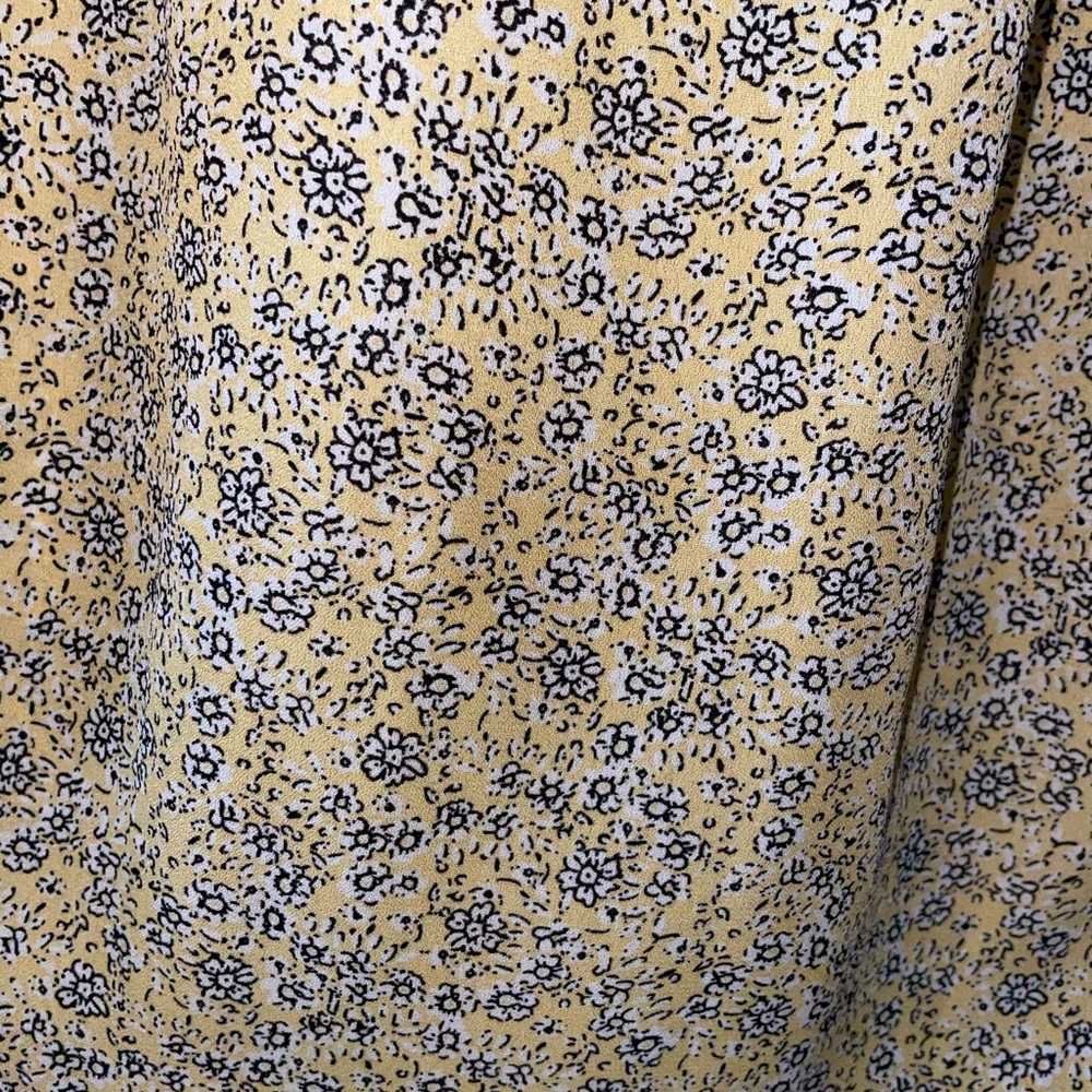 Max Studio blouse - Picture 6 of 6